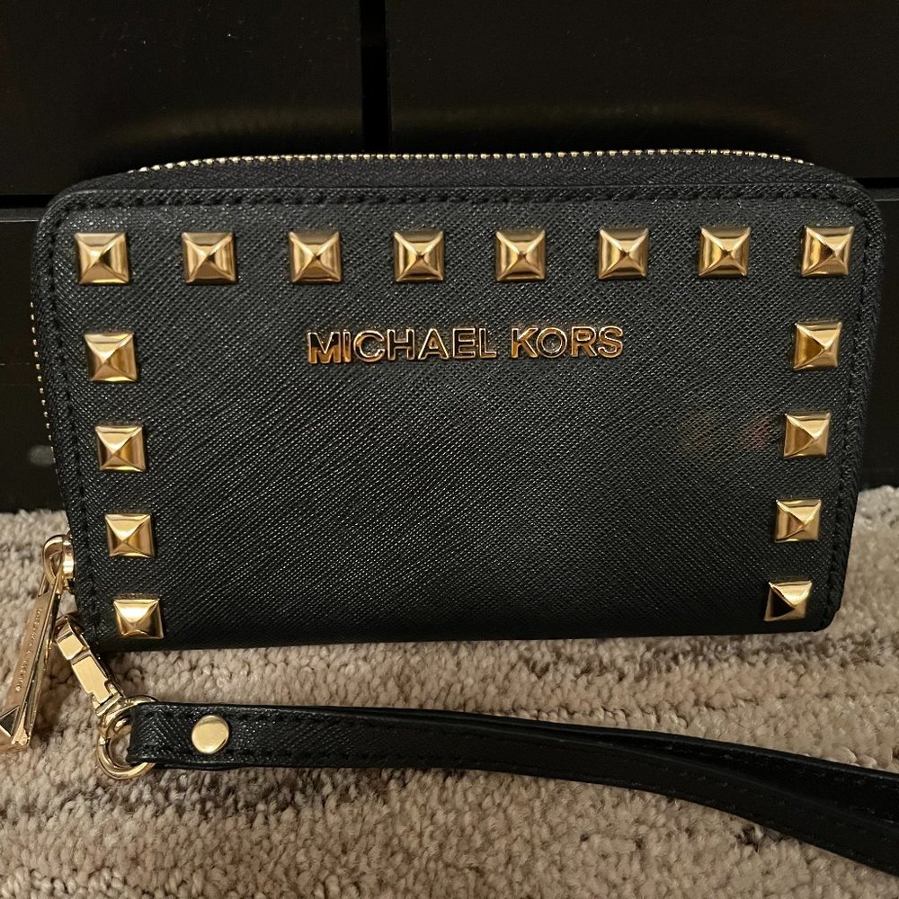 Michael Kors Wristlet
